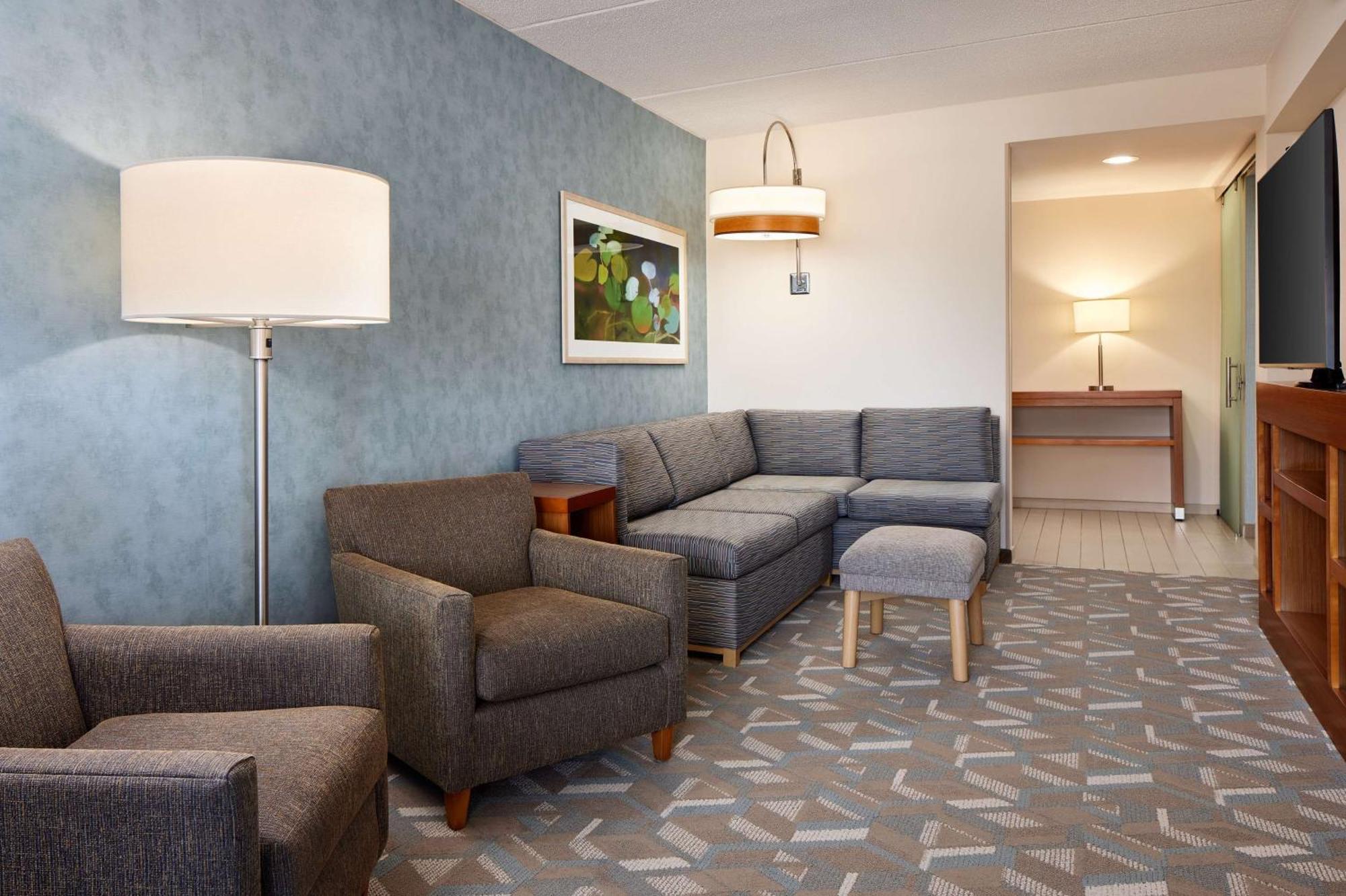 Hyatt Place Fredericksburg At Mary Washington Exterior photo