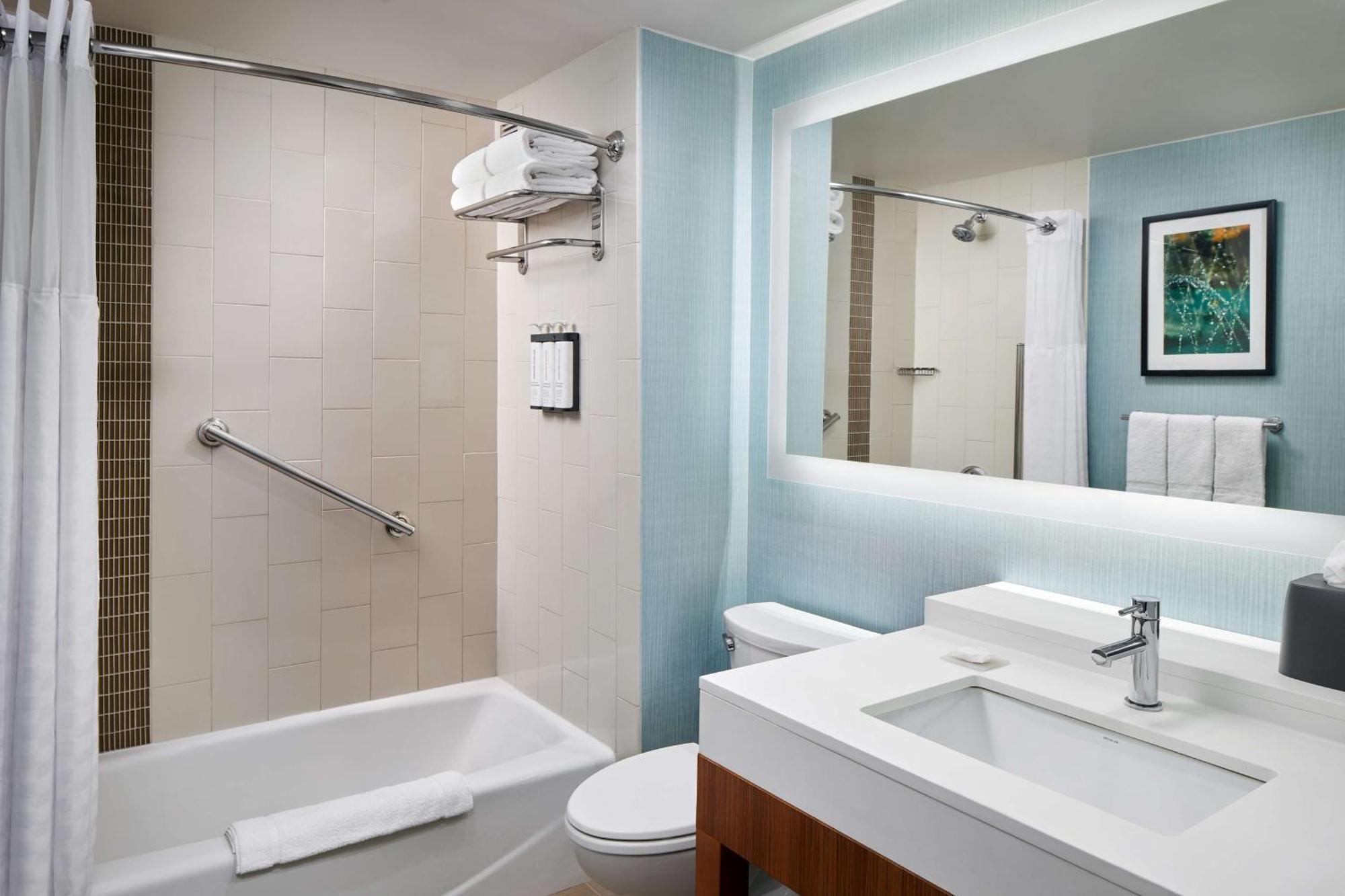 Hyatt Place Fredericksburg At Mary Washington Exterior photo